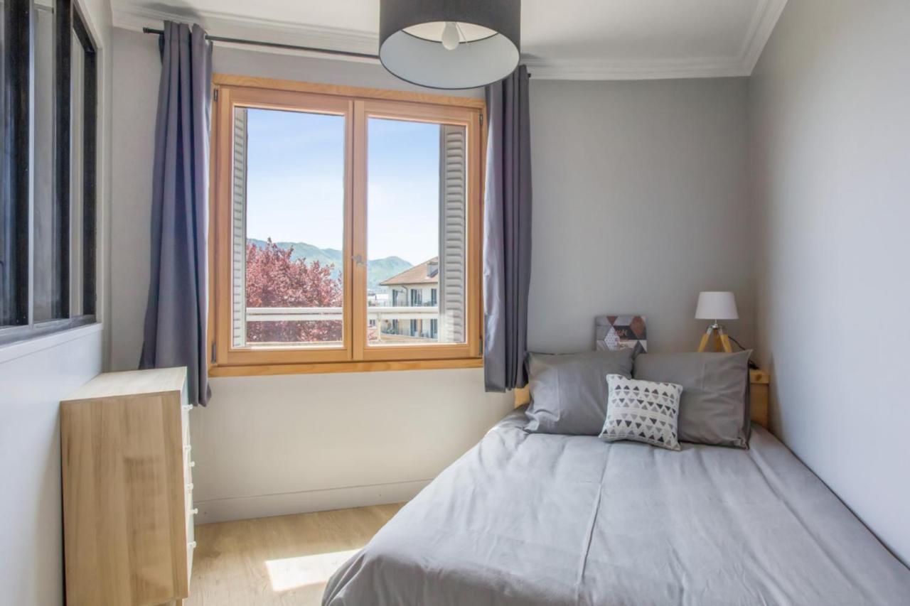 Modern 1Br With Terrace And A Breathtaking View In Annecy Lejlighed Eksteriør billede
